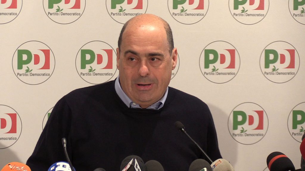 Zingaretti attacca Salvini: “Scellerato chi si toglie mascherina per pubblicità”