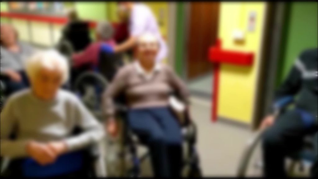Coronavirus, caso nella RSA di Nembro. Ospiti senza mascherina e assembramenti nelle aree comuni