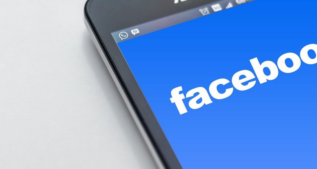 Facebook, ex manager chiamata a testimoniare al Senato Usa