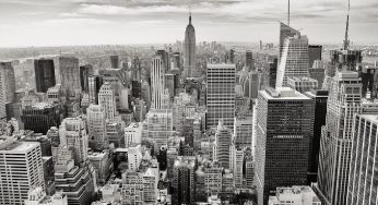 Coronavirus, fossa comune a New York per le vittime della pandemia