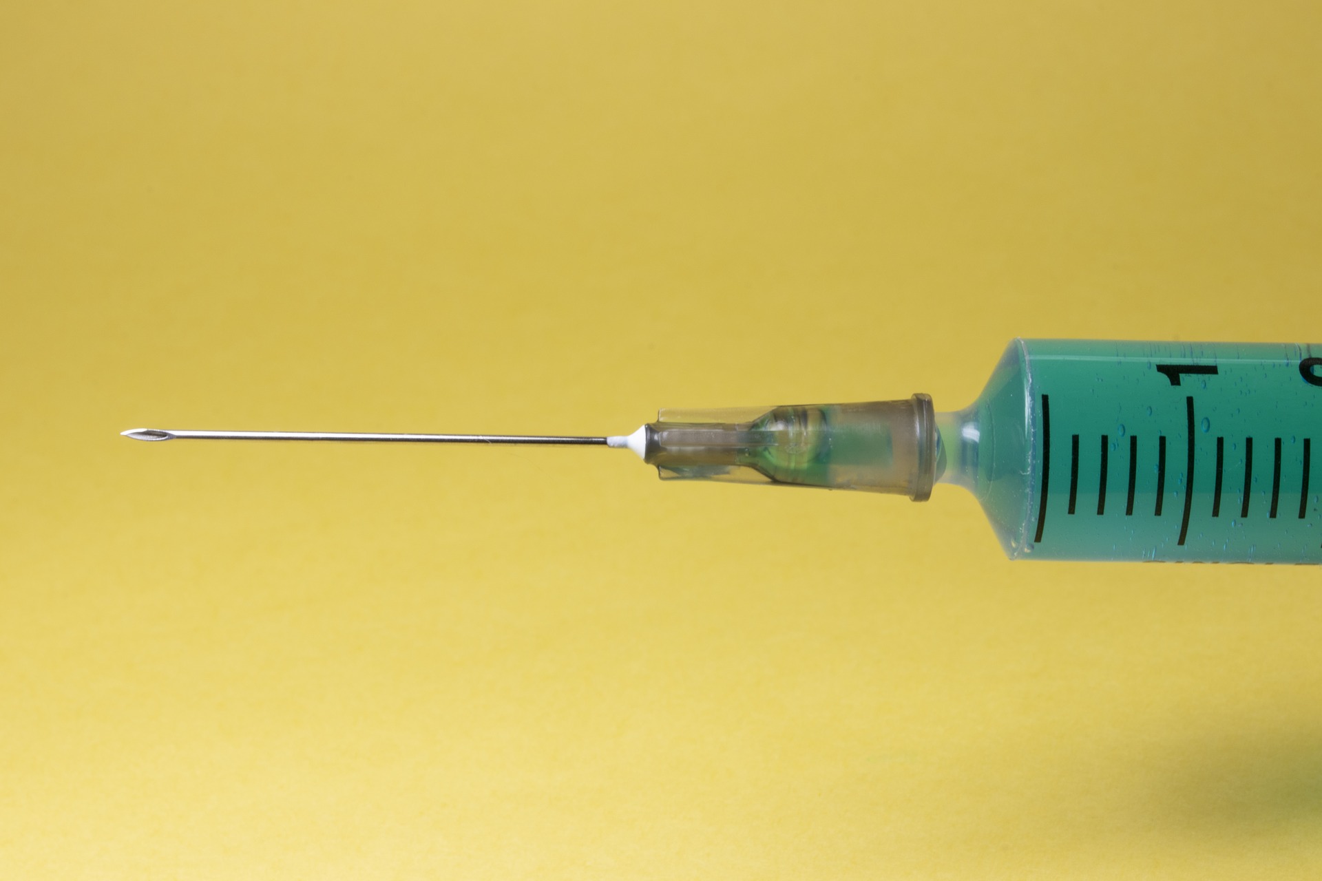 Secondo Ricciardi le prime dosi del vaccino saranno pronte entro l’autunno