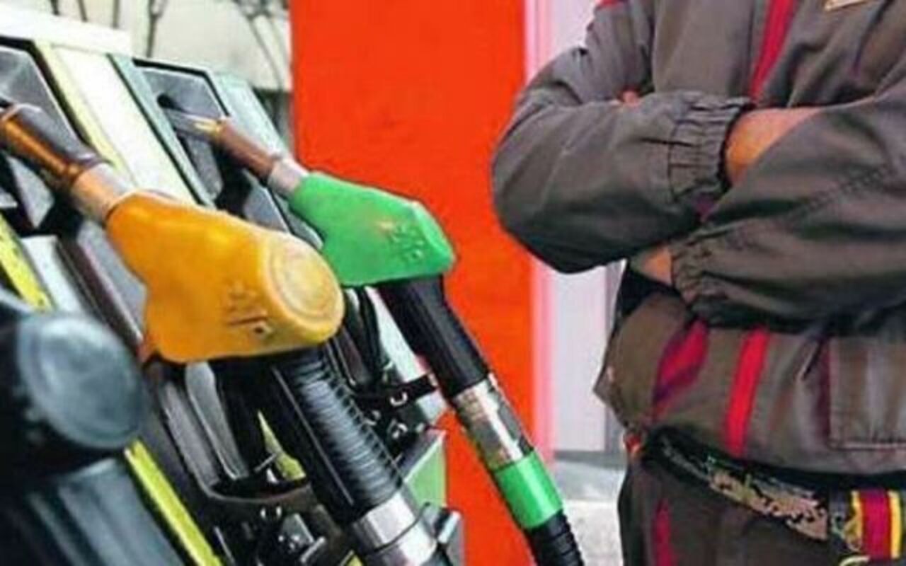 Perché la benzina sta aumentando? I motivi dell'impennata del prezzo