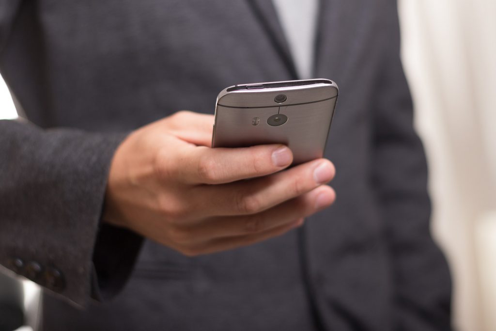 Turchia, più controllo del governo: passa legge anti social media