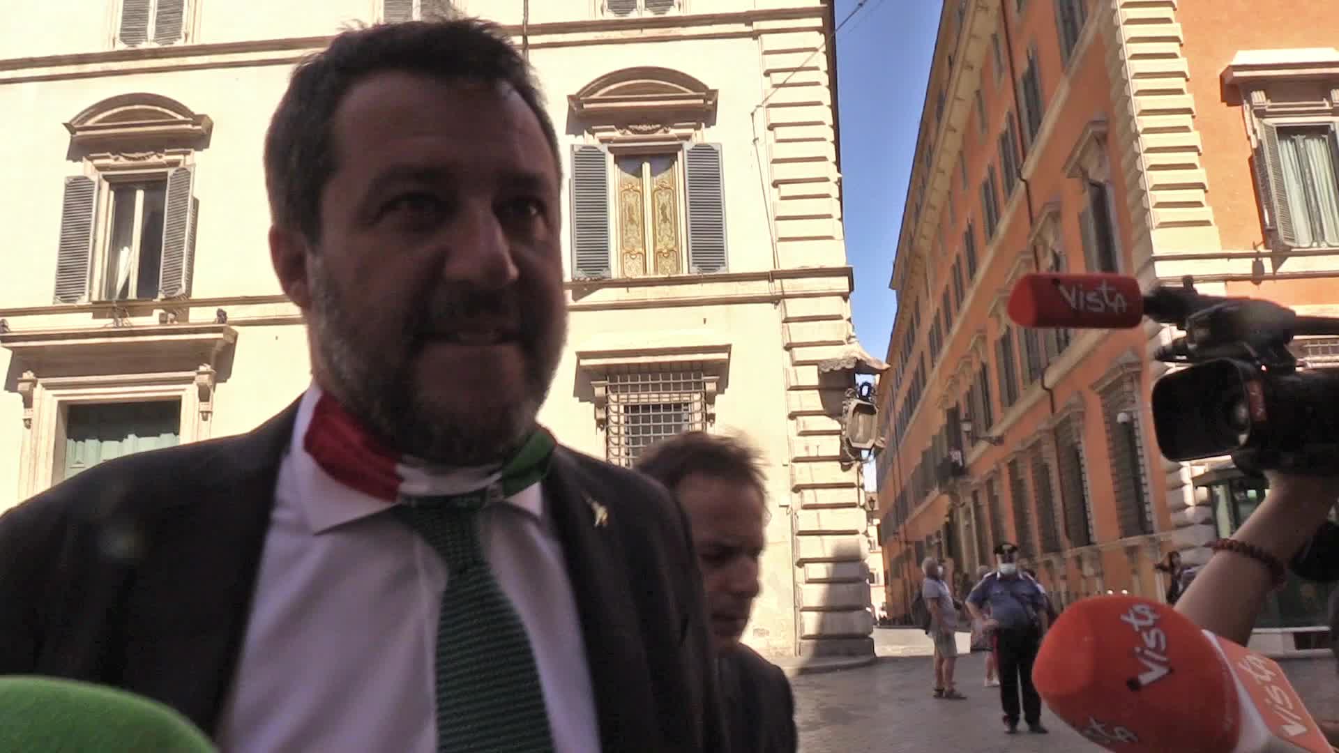 Autostrade, Salvini: "Chiedo a nome italiani che revochino, basta che facciano"