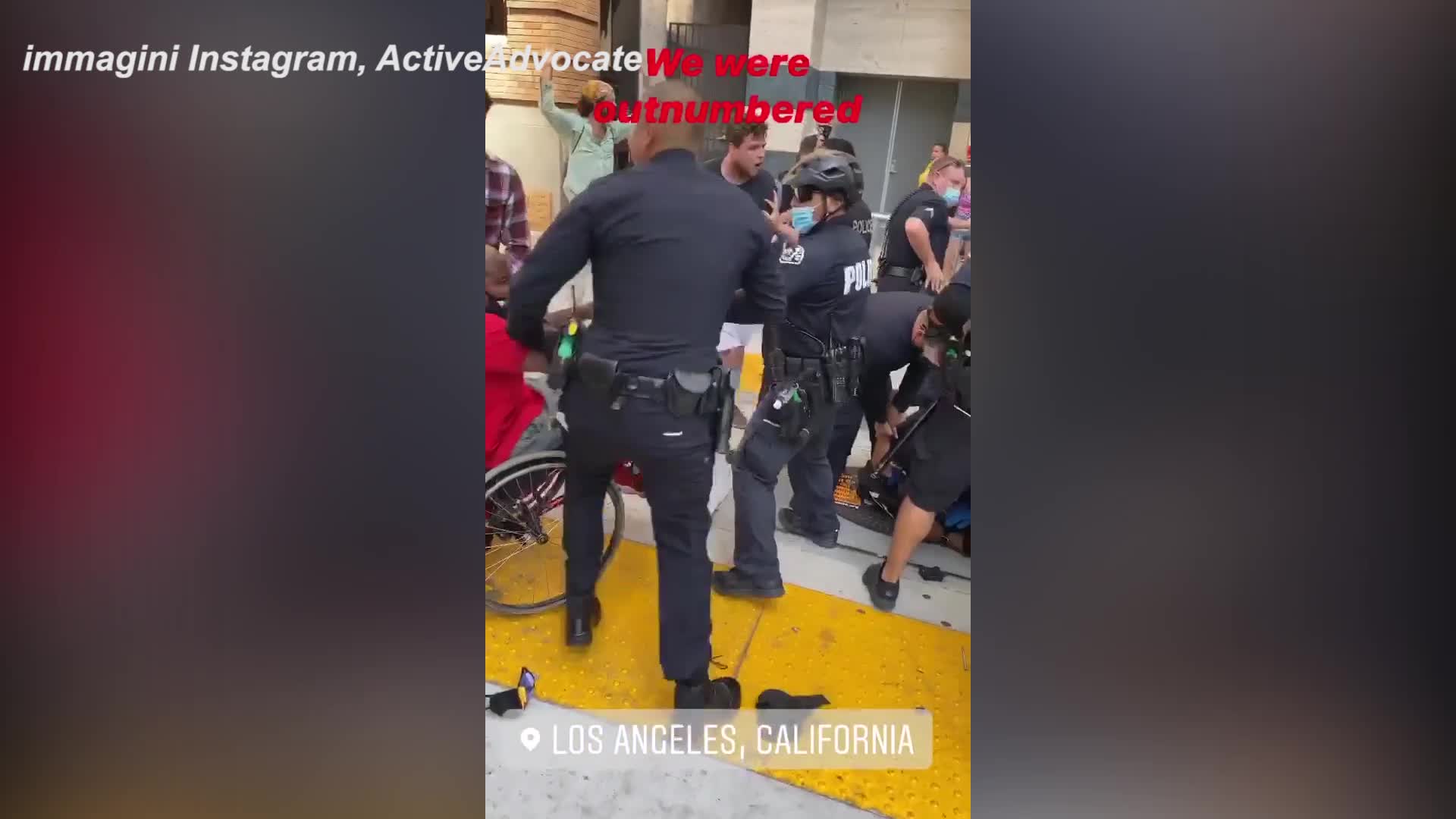 Usa, afroamericano in carrozzina picchiato dalla Polizia a Los Angeles