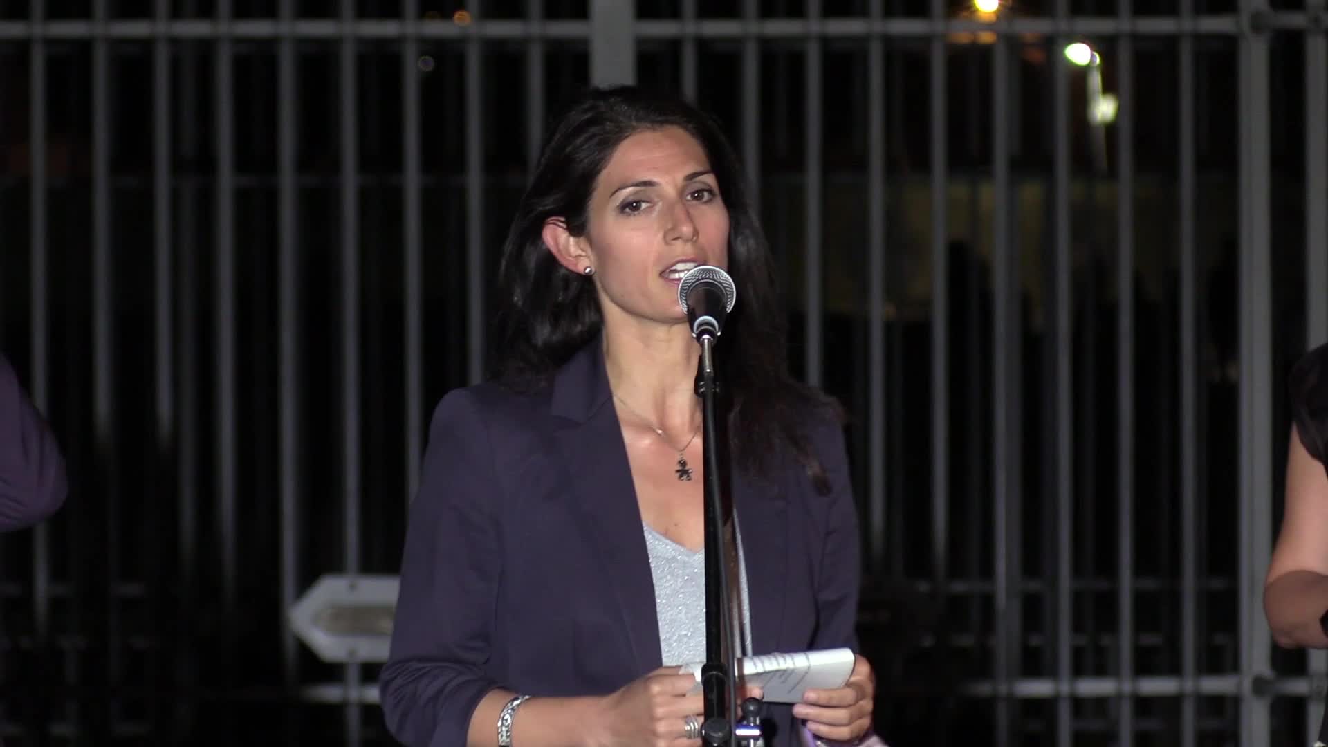 Raggi: "Con Acea restituiamo luce a monumenti simbolo di bellezza"