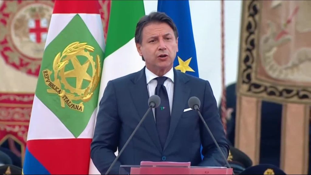 Scuola, Conte richiama i ministri sulla riapertura: i dubbi restano tanti