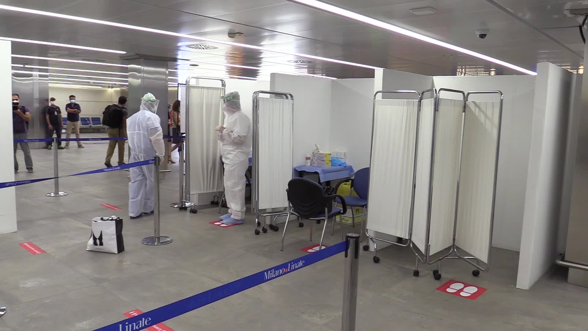 Coronavirus, tamponi a Linate: non tutti fanno i test in aeroporto