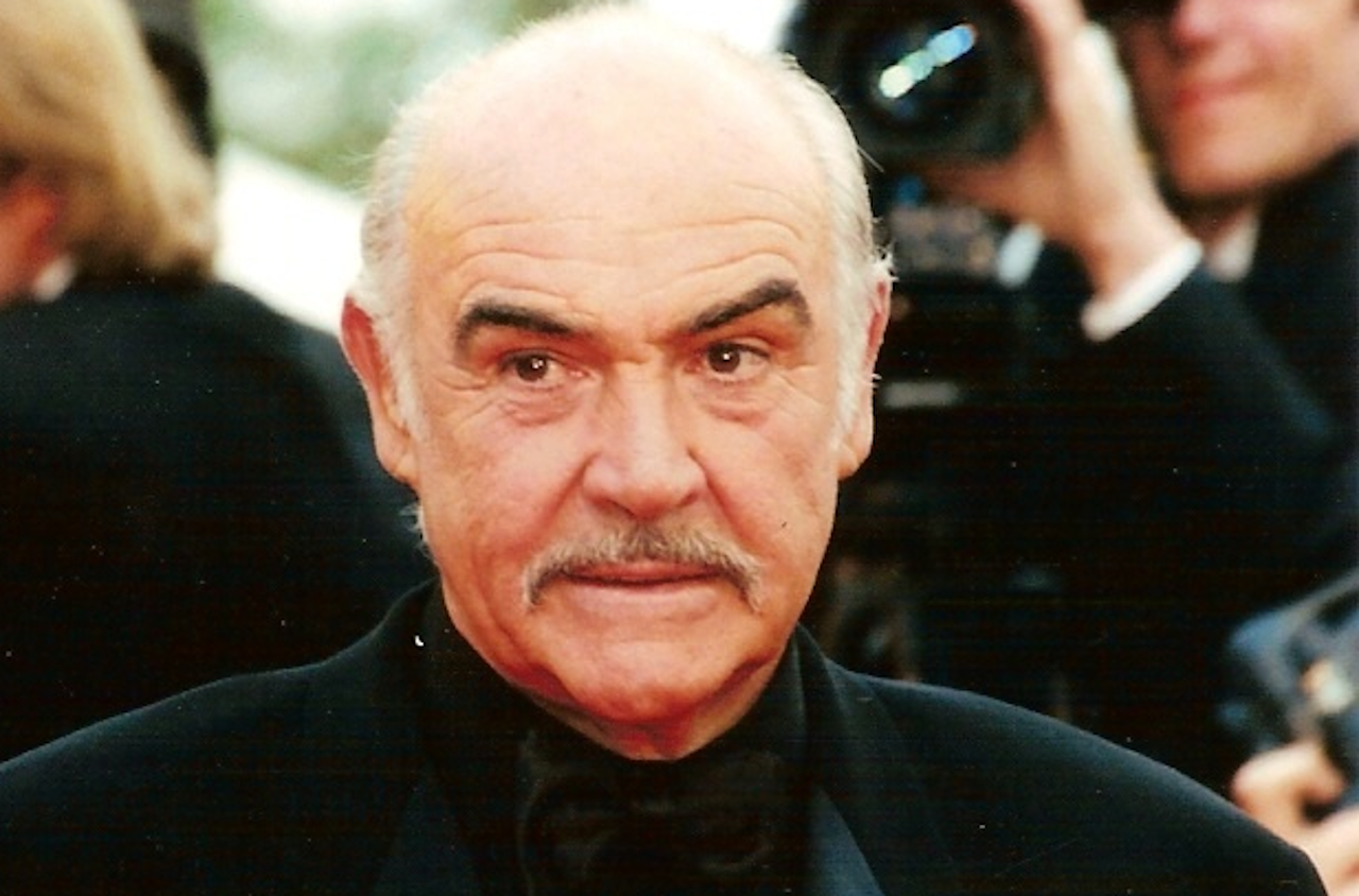 È morto Sean Connery: addio al grande attore scozzese