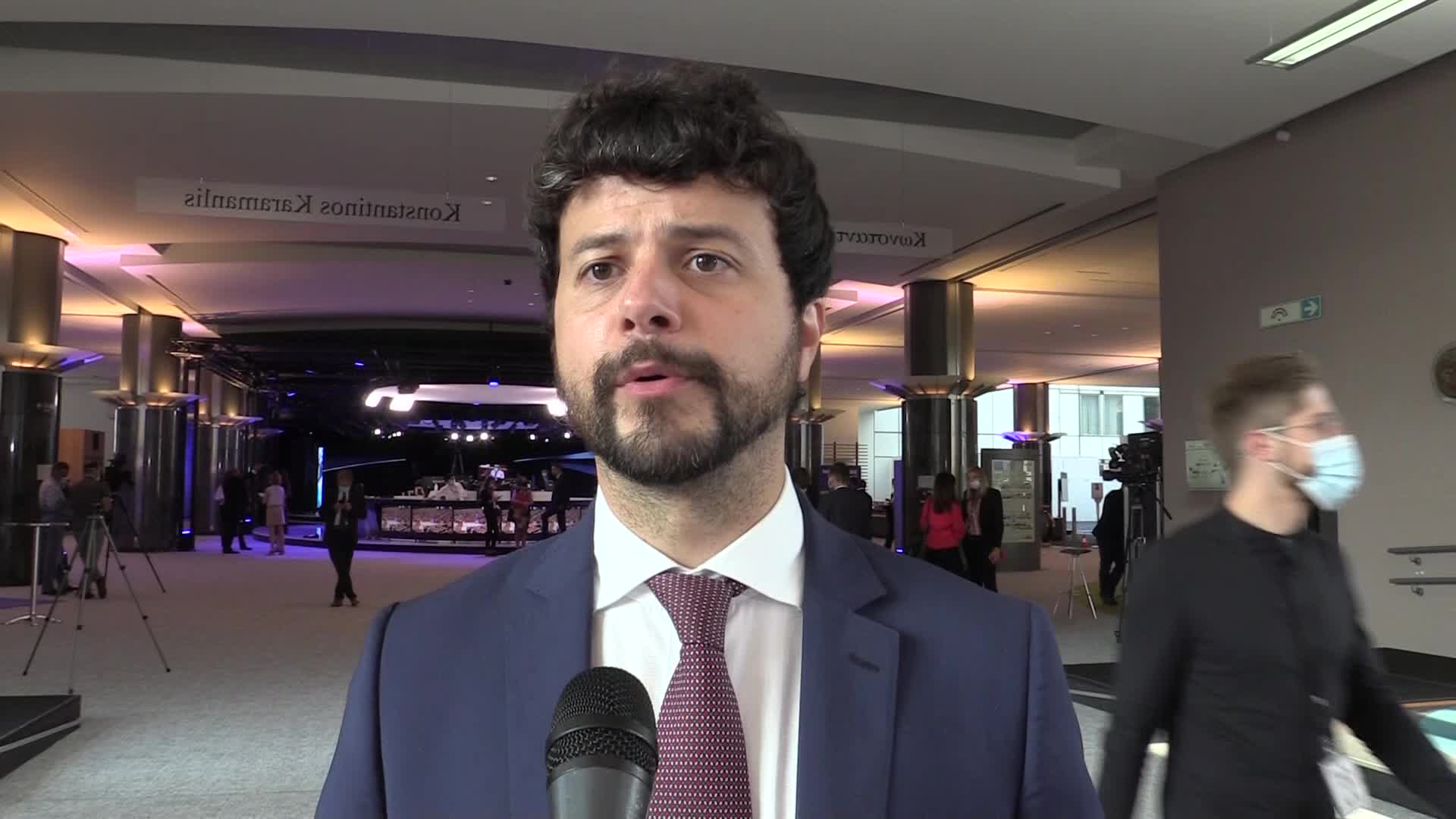 UE, Benifei (Pd): "Von der Leyen si è posta come leader europea"