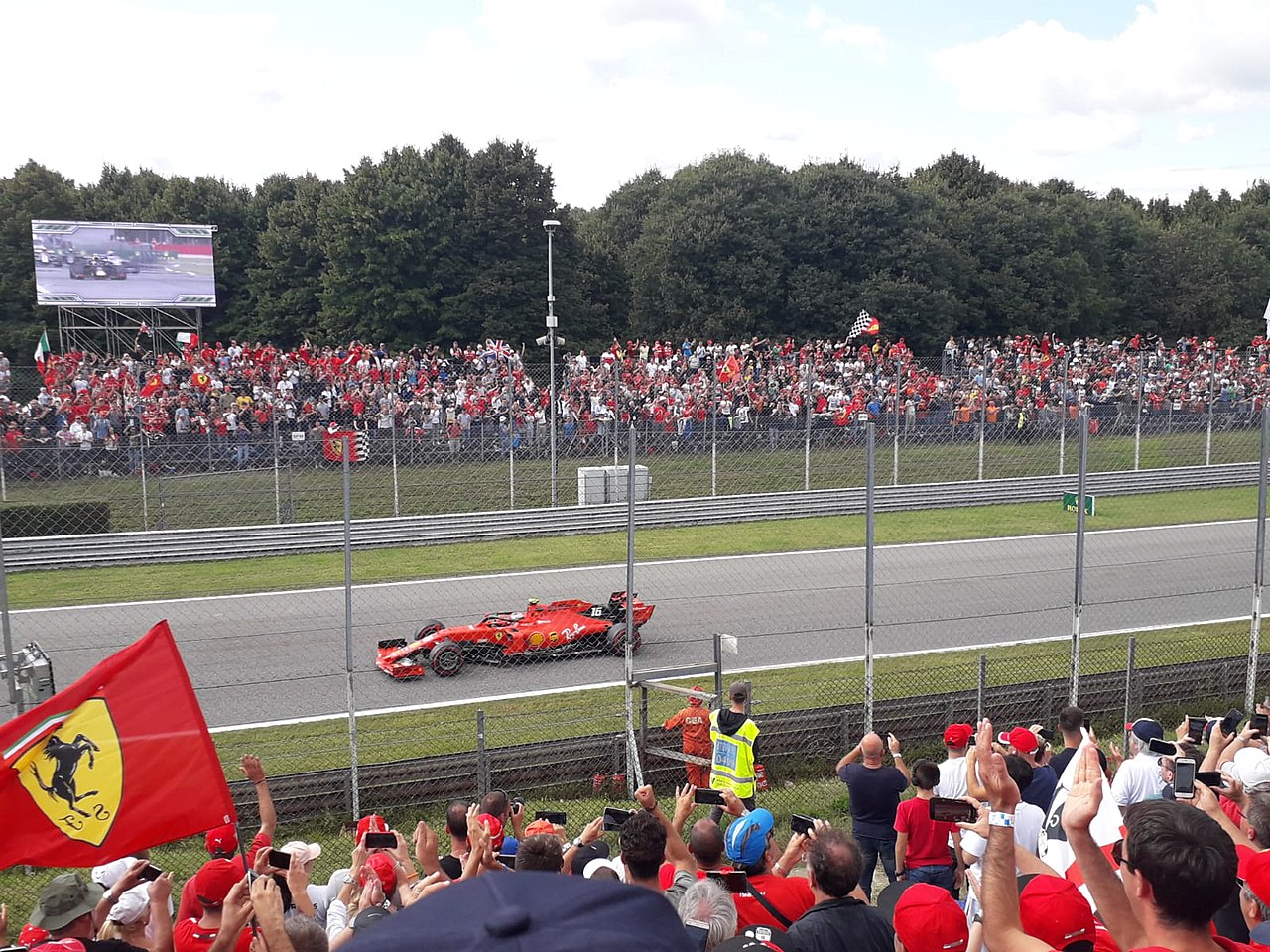 Ferrari, Leclerc, Monza, Formula 1