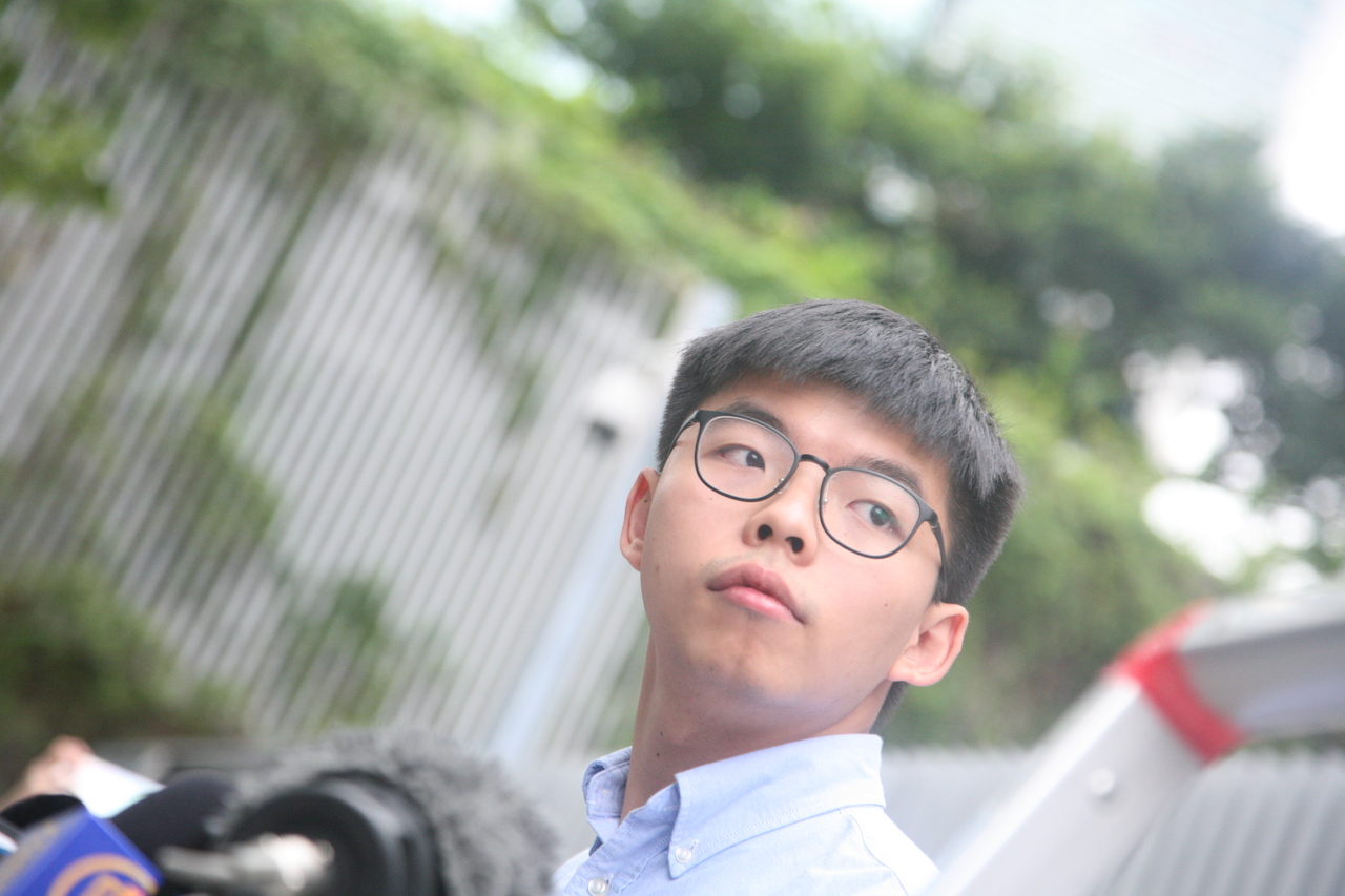 Hong Kong, arrestato Joshua Wong: “Manifestazione non autorizzata”