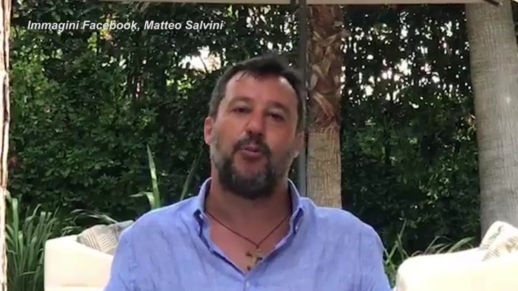 Salvini: "L'aggressione? Caso chiuso. Stupito dal silenzio di Conte"