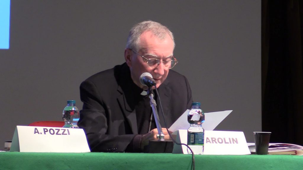 Vaticano, Parolin: "Continuare l'accordo su nomine vescovi Cina"