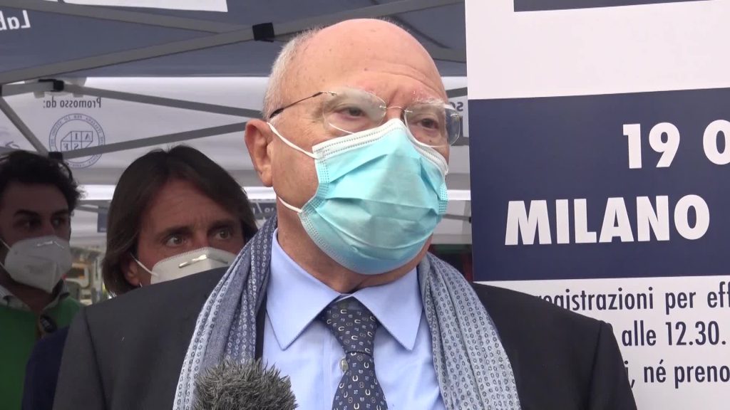 Covid, Galli: “Servono chiusure per tre-quattro settimane”