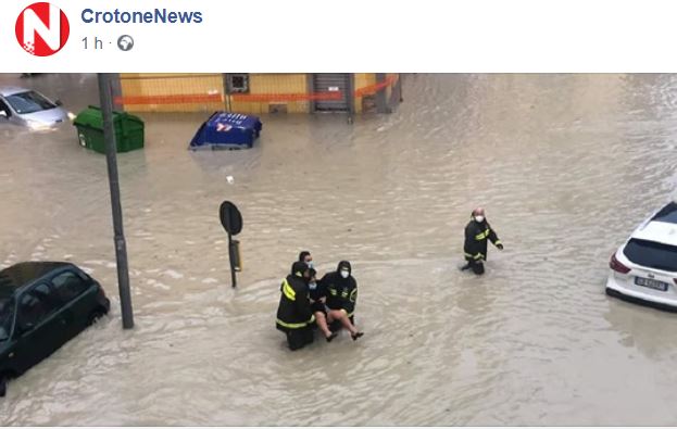 Crotone, è allerta meteo: a rischio la partita della Lazio