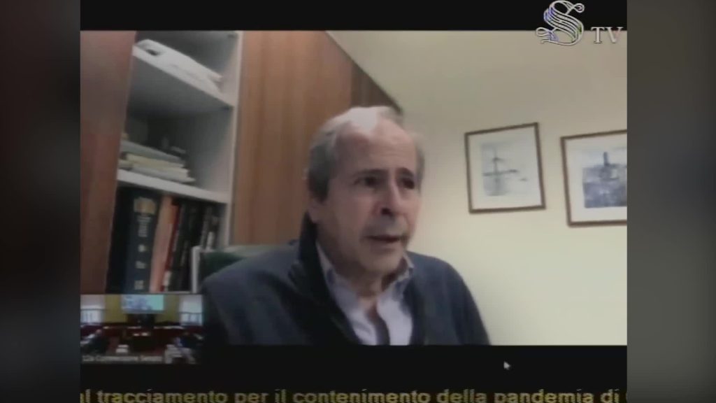 Covid, Crisanti sul vaccino: "Non mi fiderei a farlo a gennaio"