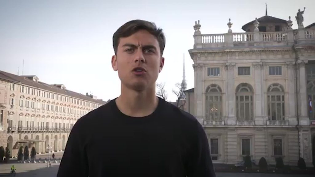Paulo Dybala come Ibrahimovic: calciatori testimonial anti-Covid