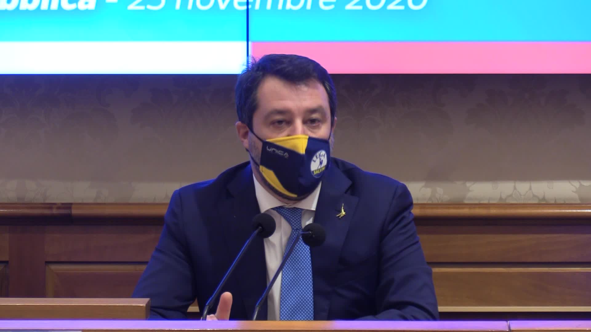 Violenza donne, Salvini: "Non mancheranno proposte emendative in manovra"