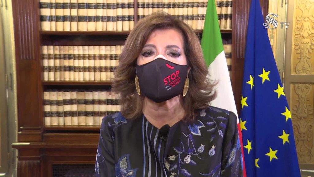 Violenza sulle donne, le parole delle istituzioni politiche