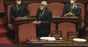 Casini parla, il Senato chiude l’audio: lui non la prende bene