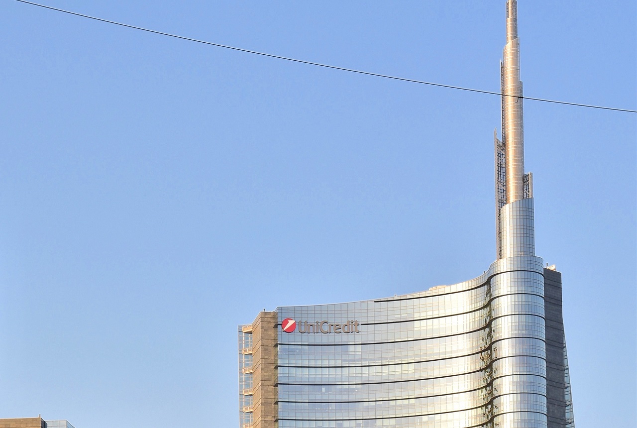 UniCredit