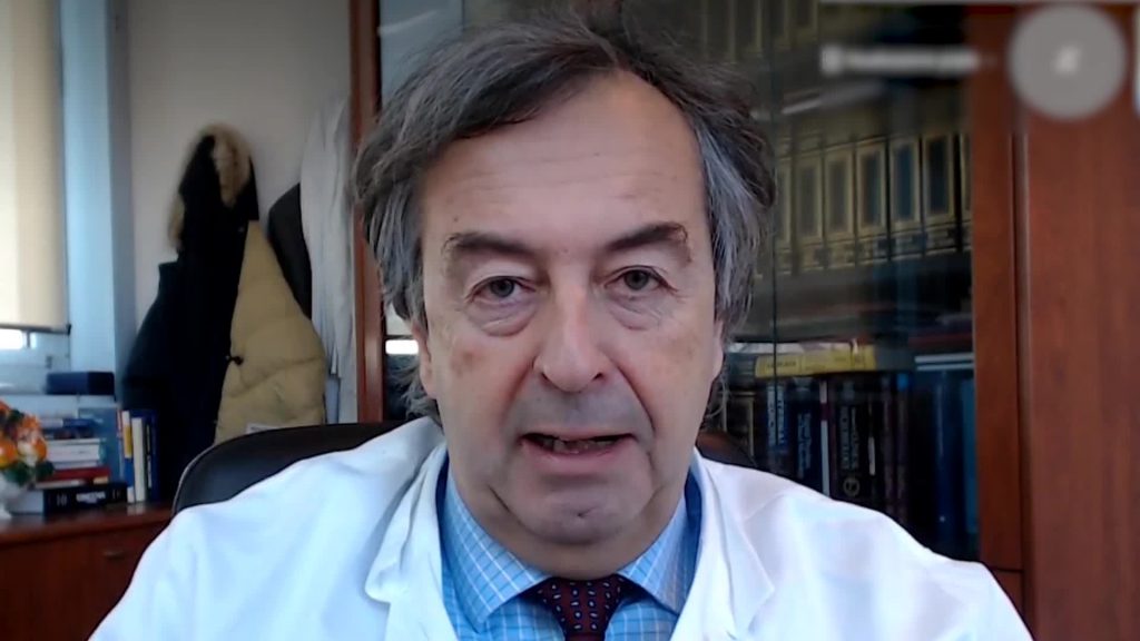 AstraZeneca, la 18enne morta a Genova scuote virologi e politici