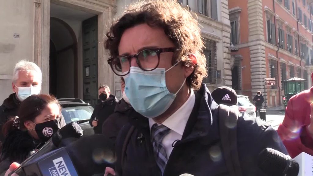 Movimento 5 Stelle spaccato sul ritorno di Renzi al governo