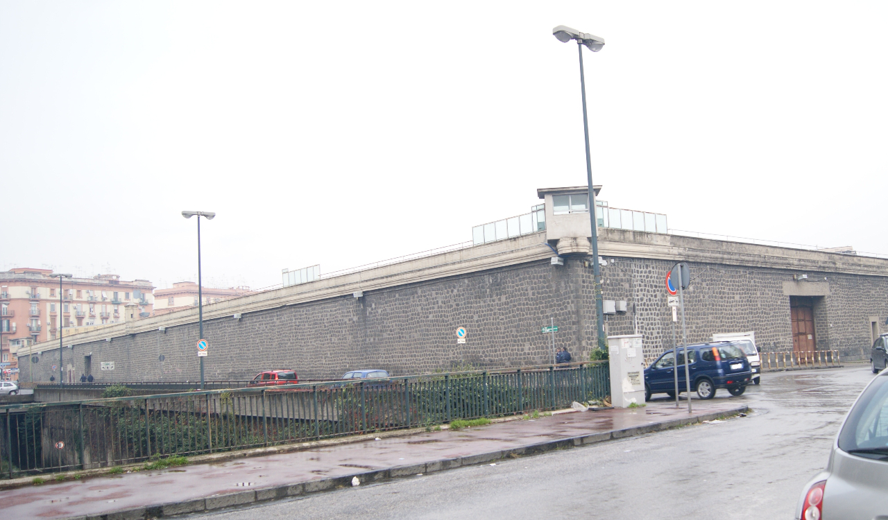 Carcere di Poggioreale, Napoli