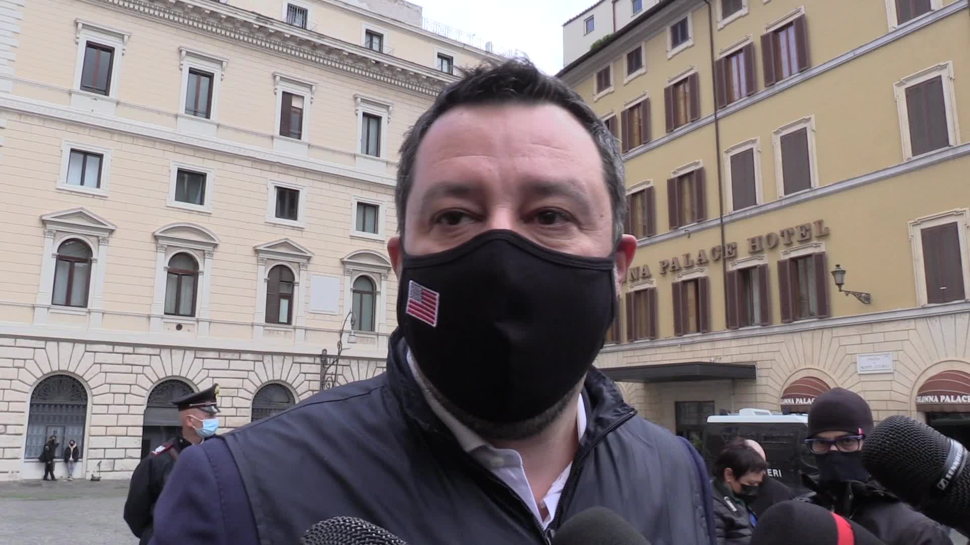 Salvini: "Draghi? Prima di dire sì o no voglio parlarci"
