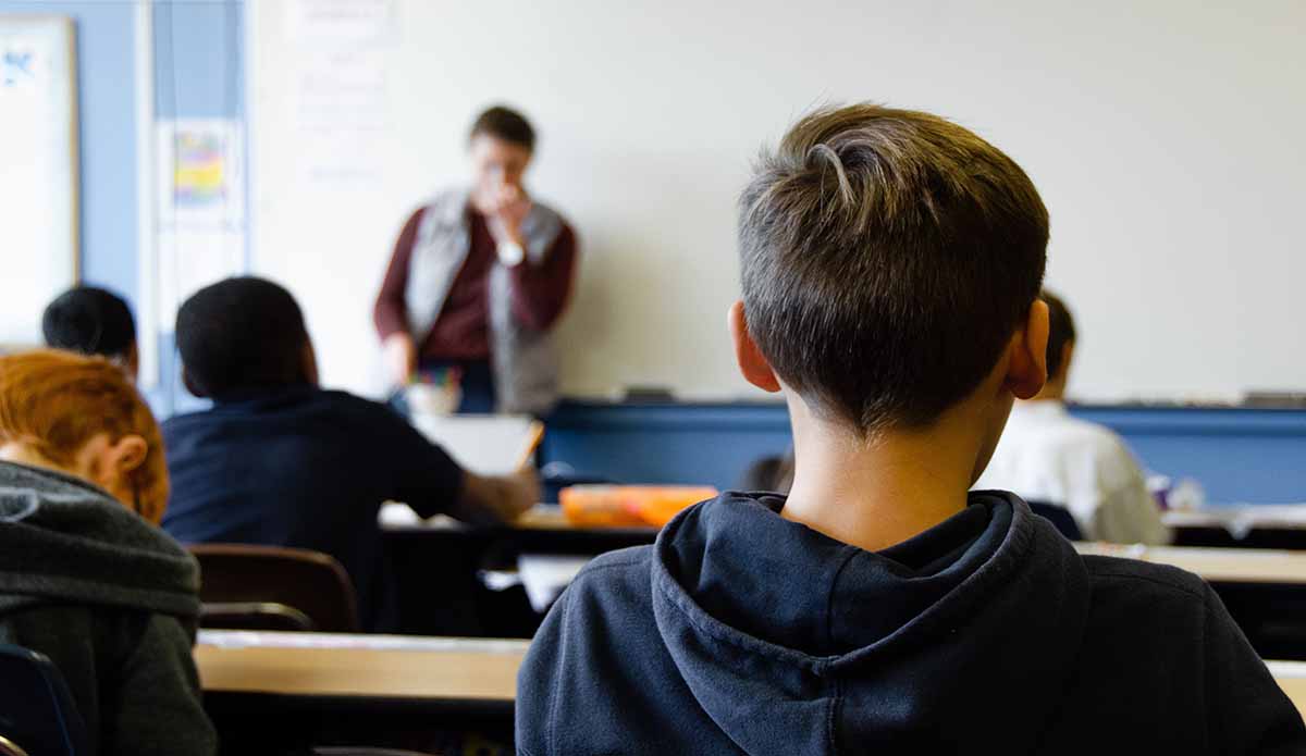 Le elementari potrebbero tornare a scuola fino al 30 giugno