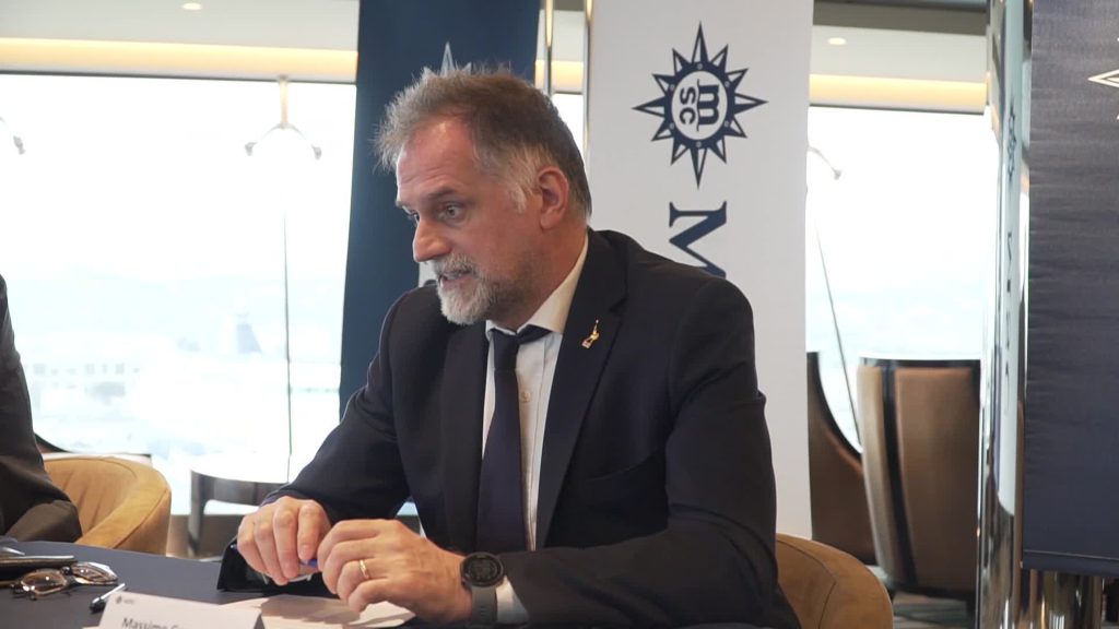 Riaperture, l’idea di Garavaglia: “Il turismo riparta il 2 giugno”
