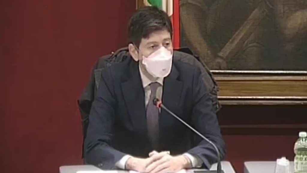 Caso AstraZeneca e piano vaccinale, Speranza riferisce alle Commissioni
