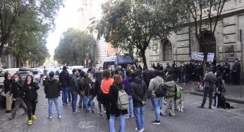 Napoli: sgomberata Accademia di Belle Arti, ma la protesta continua