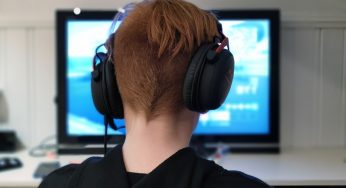 Dipendenze da social e da videogame in crescita tra i giovani