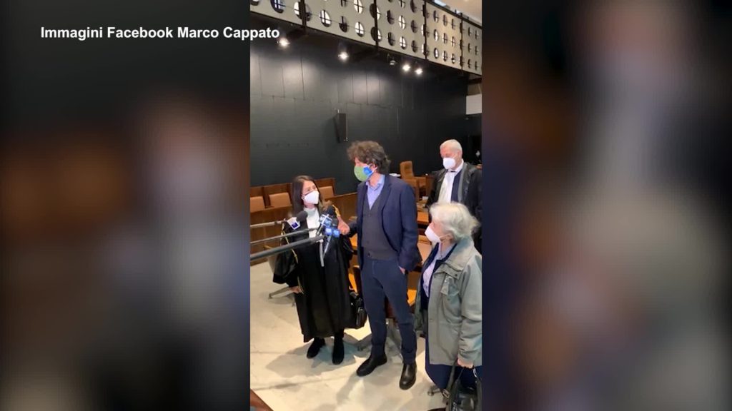 Processo Cappato-Welby, arriva l'assoluzione: "Assistenza all'eutanasia è diritto"