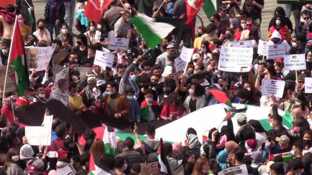 Torino, in migliaia per Palestina: "Non è conflitto, c'è un occupante e un occupato"