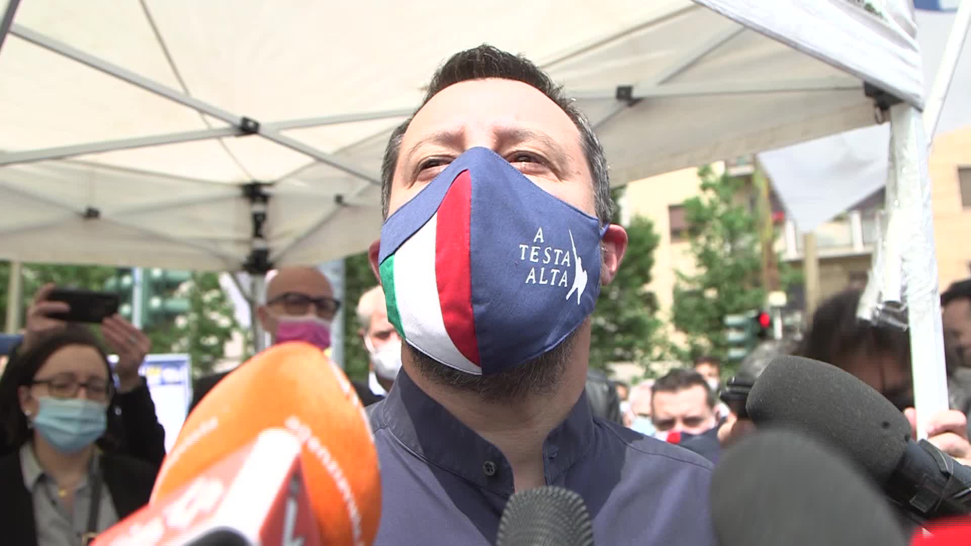 Amministrative, Salvini ironizza: "Vado a Fatima in cerca dell'illuminazione"
