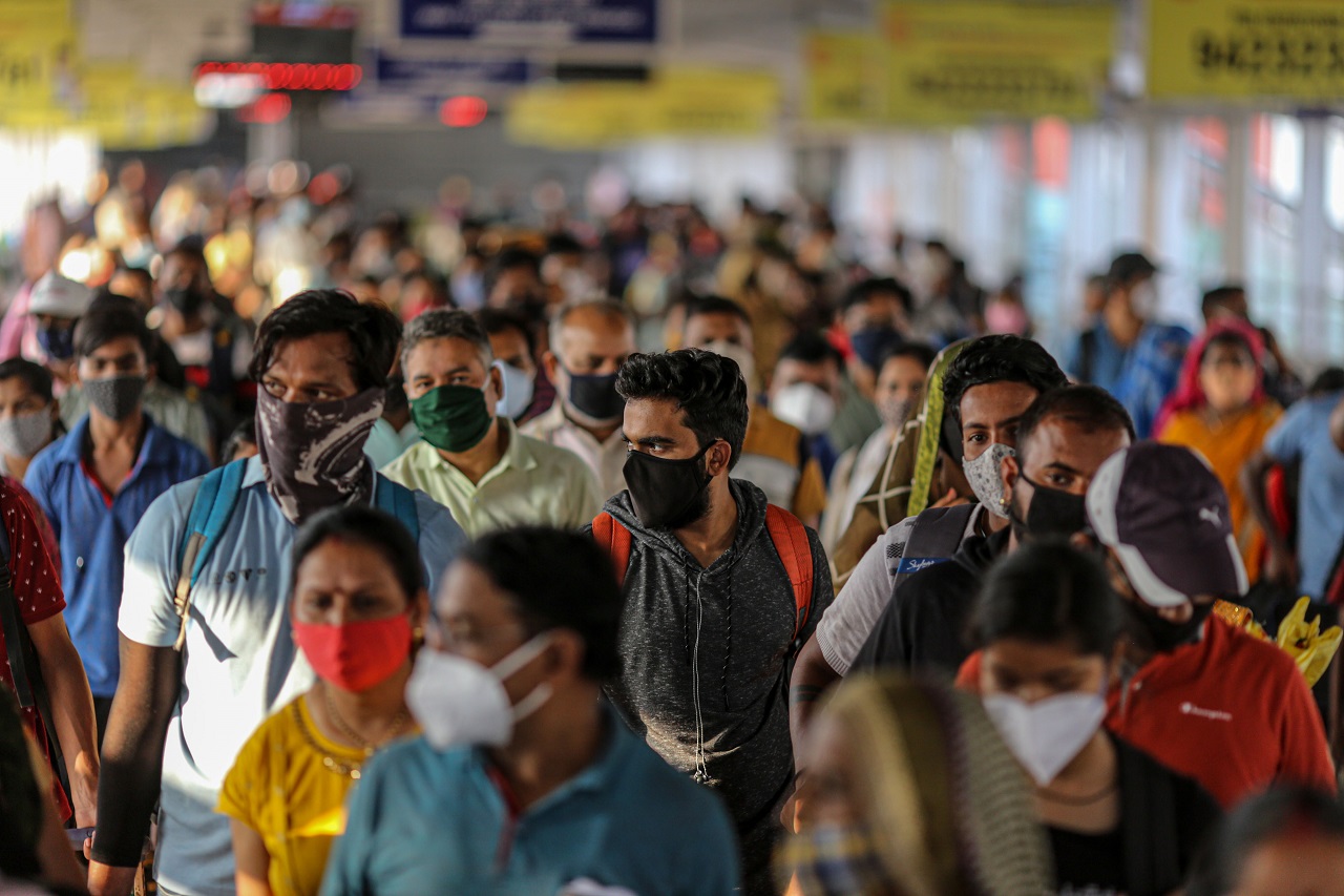 Covid, nuova impennata di contagi in India: più di 410mila in 24 ore