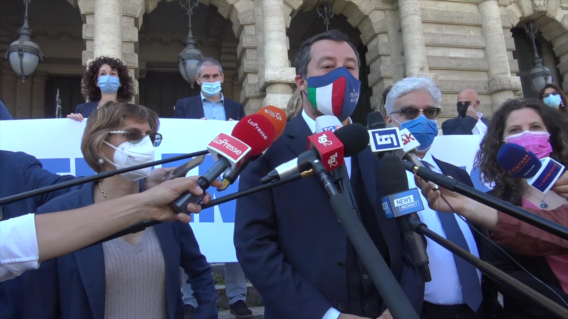 Referendum Giustizia, Salvini: "Una bella giornata per la democrazia"