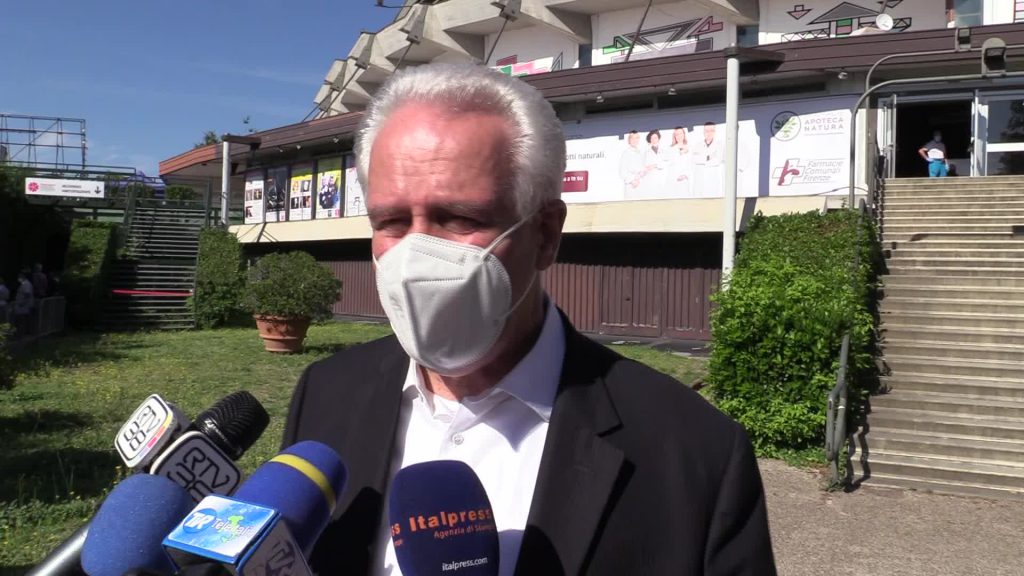 Vaccini, Giani: "Ho aspettato il mio turno, niente favoritismi"