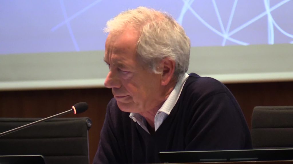 Vaccini, Bertolaso: "A luglio rischio riduzione dosi a mRna"