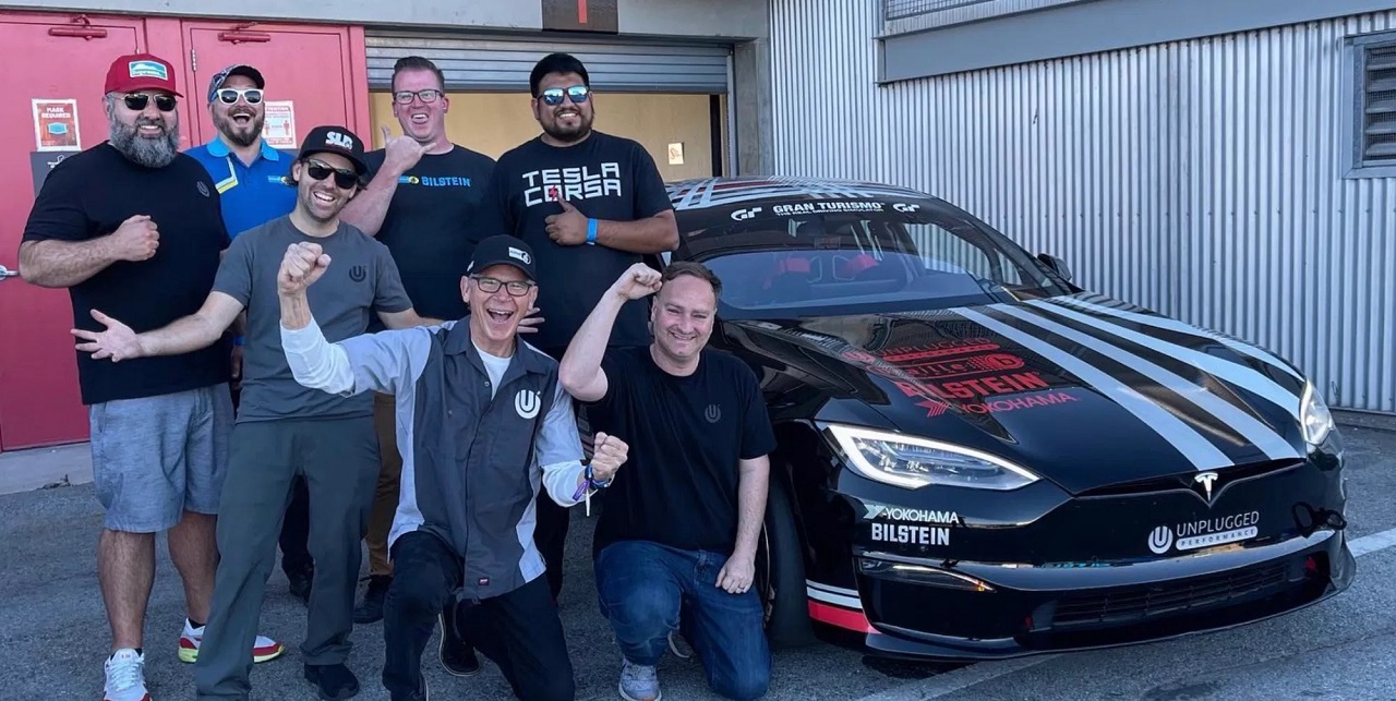 Performance Tesla Model S Plaid