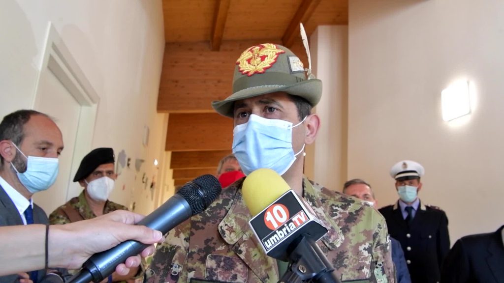Vaccini, Figliuolo rassicura: “Le dosi ci sono"
