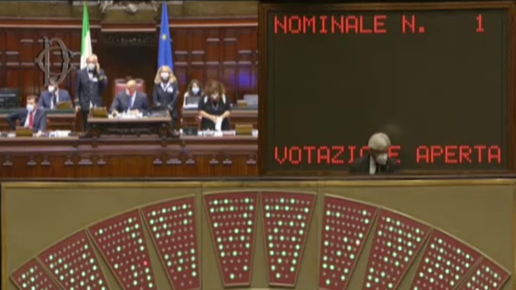 Patrick Zaki, la Camera approva la mozione sulla cittadinanza