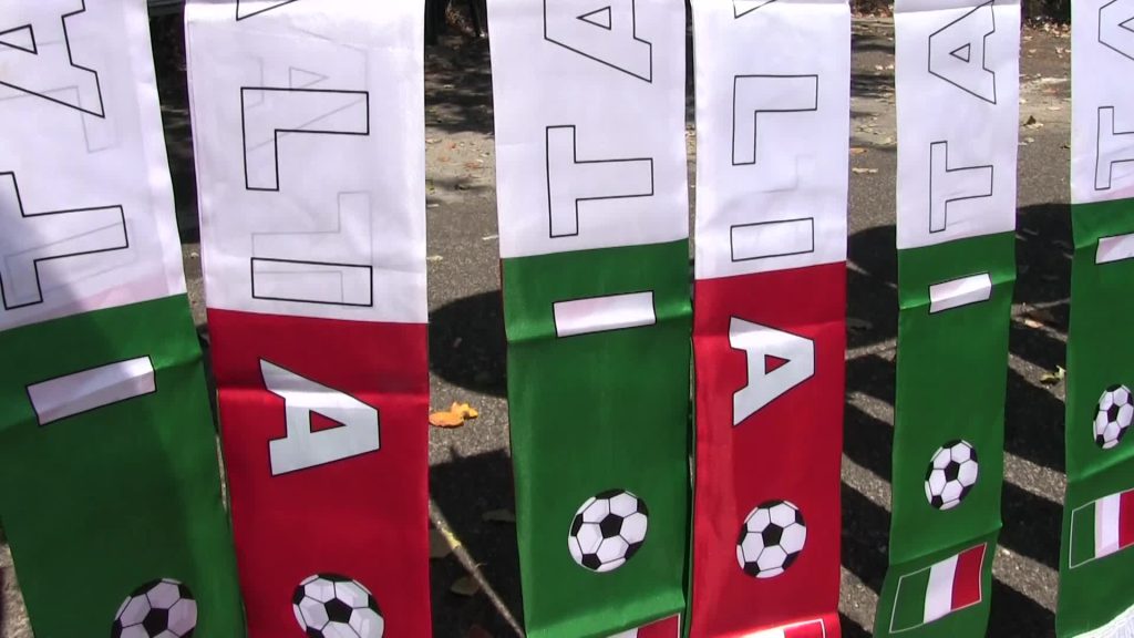 Europei, i romani si preparano per la finale tra bandiere e scaramanzia