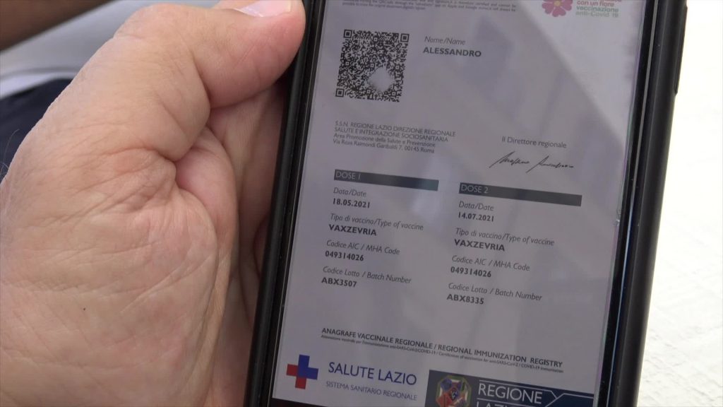 Green Pass, governo diviso. Dubbi sulla proposta delle Regioni