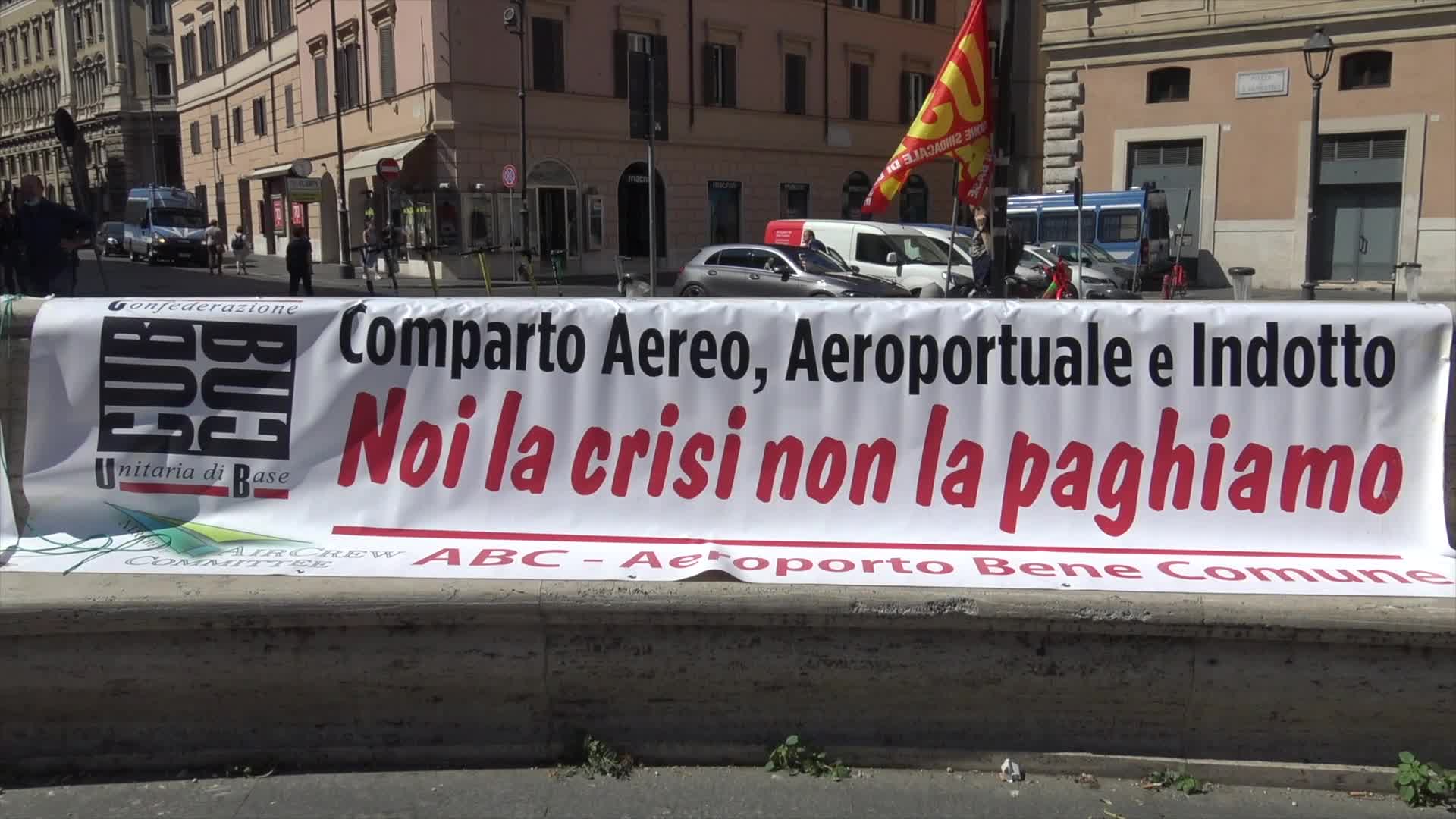 Alitalia, manifestazione dei lavoratori a Roma contro il piano ITA