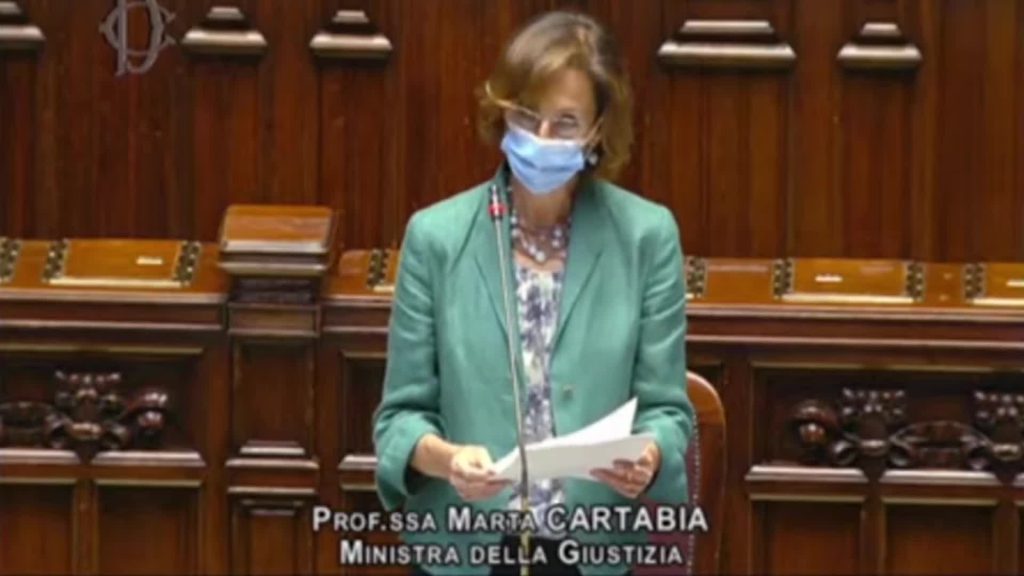 Violenze carcere, Cartabia: "Ferita grave alla nostra società"
