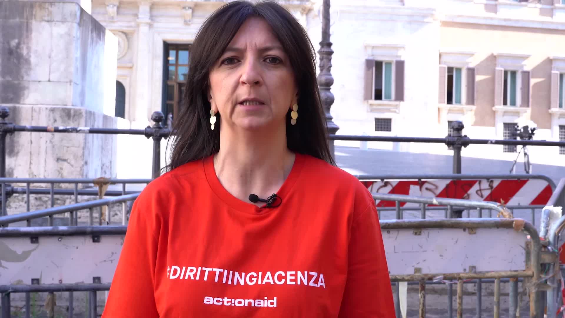 Montecitorio, il flash mob di Actionaid per gli esclusi dall'anagrafe